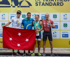 Coronel da Polícia Militar conquista títulos e vagas para mundiais de Triatlo e Multiesportes