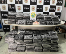 PMPR localiza veículo abandonado com meia tonelada de cocaína em Piraquara