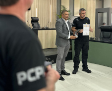 PCPR homenageia servidores com medalhas de serviço policial no sudeste do Estado