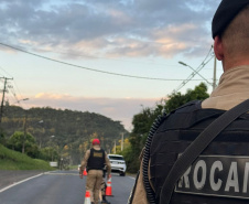 PM apreende drogas, armas e veículos em primeiro dia da Operação Cosud