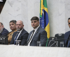 Secretário Hudson recebe homenagem na Assembleia Legislativa