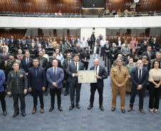 Secretário Hudson recebe homenagem na Assembleia Legislativa