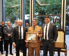 Secretário Hudson recebe homenagem na Assembleia Legislativa