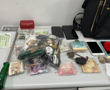 Em 2h30, PMPR esclarece mega furto em Curitiba e prende cinco pessoas
