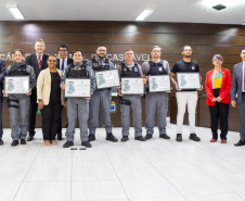 Reconhecimento e compromisso: servidores da Polícia Penal do Paraná recebem homenagens em Cascavel