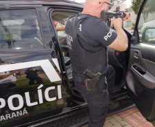 PCPR prende seis pessoas em operação contra delivery de drogas em Apucarana