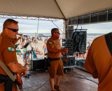 Sucesso no Verão Maior Paraná, Banda da PMPR levanta o público com hits e talento