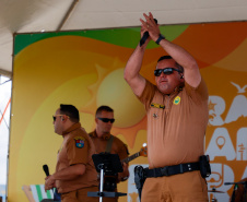 Sucesso no Verão Maior Paraná, Banda da PMPR levanta o público com hits e talento