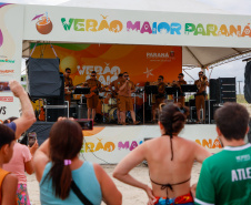 Sucesso no Verão Maior Paraná, Banda da PMPR levanta o público com hits e talento
