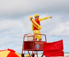 Corpo de Bombeiros alerta para o perigo das correntes de retorno no Litoral do Paraná