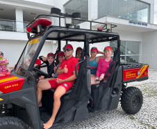 CBMPR realiza ação educativa para crianças no Litoral 
