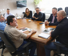 Secretário Hudson recebe prefeito de Mangueirinha
