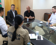 Secretário recebe prefeito de Medianeira 