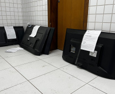 PCPR e PMPR apreendem mais de 100 TVs provenientes de estelionato em Matinhos