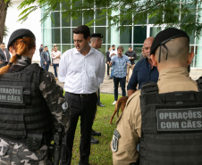 Governo do Paraná vai comprar 93 cães para reforçar atividades policiais e de salvamento