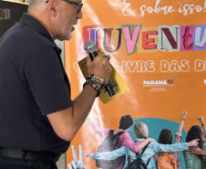Projeto "É Sobre Isso!" inicia 2025 com ações em 40 colégios estaduais de Curitiba