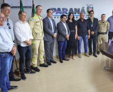 Secretário se reúne com o deputado Cobra Repórter e o prefeito Gil Martins