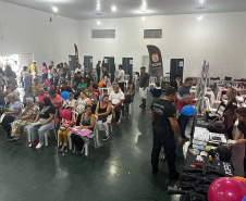  PCPR na Comunidade leva serviços de polícia judiciária para população de Apucarana