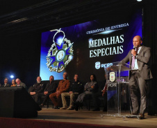 Entrega de Medalhas