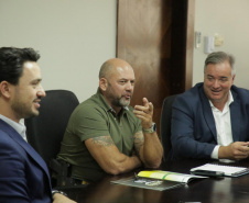Secretário Hudson recebe o prefeito de Apucarana, Rodolfo Mota
