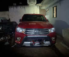  Polícia Militar do Paraná apreende quase uma tonelada de maconha e detém três pessoas em Rosário do Ivaí 