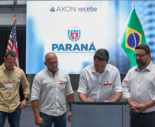 Governador anuncia compra de 2 mil armas não letais de gigante global que fornece para o FBI