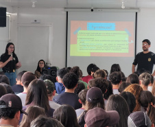 PCPR realiza palestras sobre prevenção à violência sexual para adolescentes em Araucária