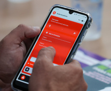 Paraná lança projeto pioneiro para aumentar monitoramento de acusados de violência doméstica
