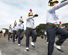 Medalha Coronel Sarmento: secretários e autoridades recebem honraria da PMPR