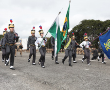 Medalha Coronel Sarmento: secretários e autoridades recebem honraria da PMPR