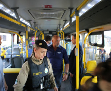 Projeto Mulher Segura é reforçado com ação no transporte coletivo de Londrina