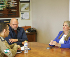 Secretário Hudson recebe prefeita de Astorga Suzie Pucillo