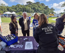 PCPR atende 2 mil pessoas em feira cidadã em Francisco Alves e Curitiba