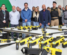 Com tecnologia de última geração, Paraná entrega 1,4 mil armas não letais para as polícias