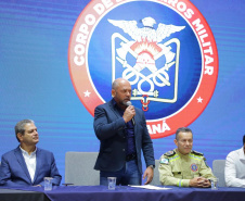 Corpo de Bombeiros promove solenidade de posse do 4° CRBM e troca de comando do 5° BBM de Maringá