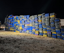PMPR apreende caminhão com 4 toneladas de maconha em Piraí do Sul 