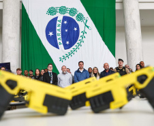 Com tecnologia de última geração, Paraná entrega 1,4 mil armas não letais para as polícias
