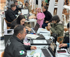 PCPR na Comunidade leva serviços a mais de 3 mil pessoas no Norte e Noroeste