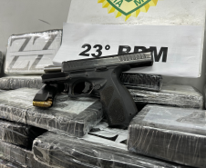 PMPR apreende mais de 800 quilos de cocaína em Curitiba