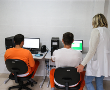 Número de pessoas privadas de liberdade estudando no Paraná quase triplica desde 2018