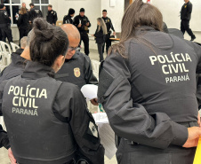PCPR prende 12 em operação contra organização criminosa envolvida com tráfico e tribunal do crime em Jacarezinho