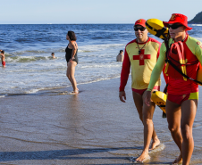 Dia Mundial de Prevenção de Afogamentos: veja como evitar riscos no mar