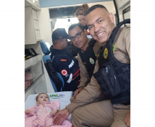 Equipe da PMPR salva bebê que estava sem respirar em Sarandi
