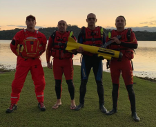 Sonar de alta tecnologia ajuda Corpo de Bombeiros do Paraná em buscas subaquáticas.