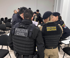 PCPR e PMPR prendem oito pessoas durante operação da Missão Paraná em Santo Antônio do Sudoeste