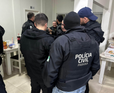 PCPR e PMPR prendem oito pessoas durante operação da Missão Paraná em Santo Antônio do Sudoeste