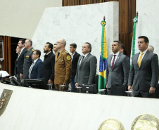 Sessão Solene na Assembleia Legislativa do Paraná celebra 171 anos da PMPR com homenagem a policiais militares