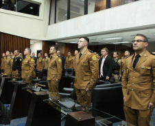Sessão Solene na Assembleia Legislativa do Paraná celebra 171 anos da PMPR com homenagem a policiais militares