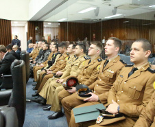 Sessão Solene na Assembleia Legislativa do Paraná celebra 171 anos da PMPR com homenagem a policiais militares