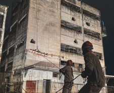 Padrão internacional: bombeiros concluem curso de protocolos da ONU para deslizamentos